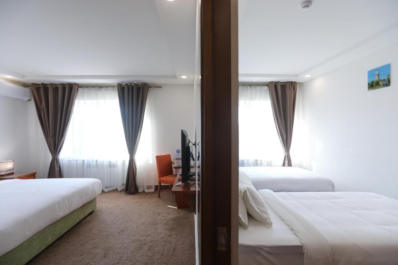 Sunrise Hotel Tashkent Exterior photo